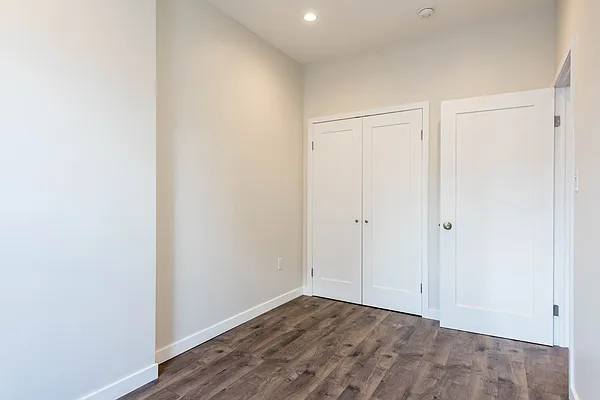 Rented by Nooklyn NYC LLC | media 10