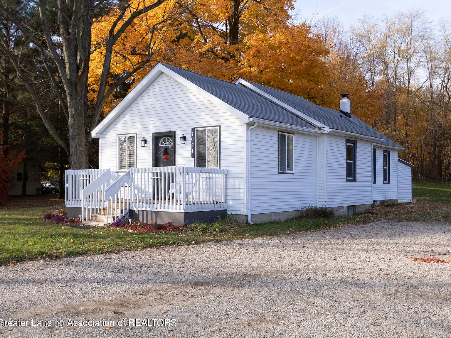 1921 E Willoughby Rd, Holt, MI 48842 Zillow