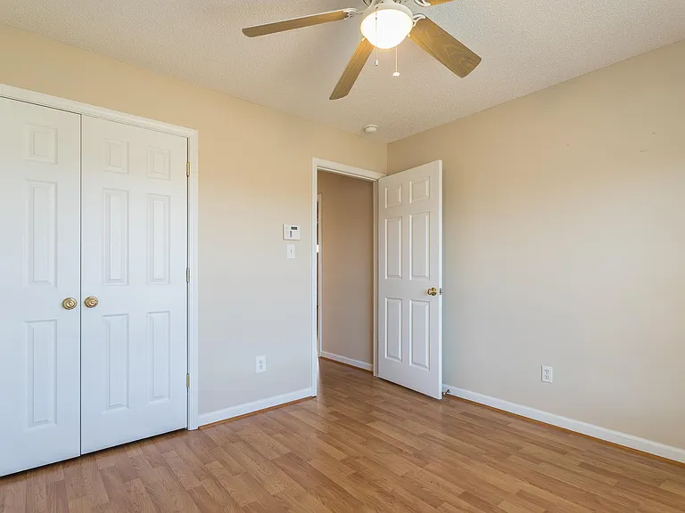 60 Blairwood Dr — Photo 27