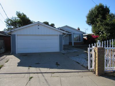 2547 Hazelwood Way, East Palo Alto, CA, 94303