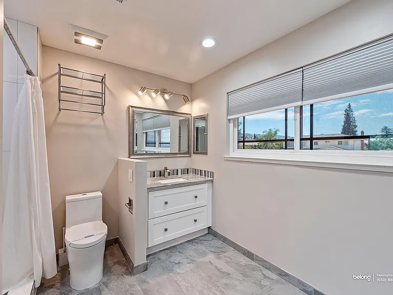 3661 Slopeview Dr — Photo 66