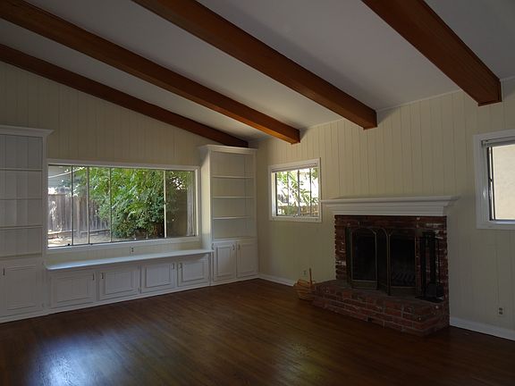 2nd image of 2400 Ganesha Ave