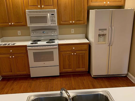 4th image of 6014 Feather Stone Ct