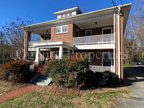 2nd image of 615 W 1st St APT 1