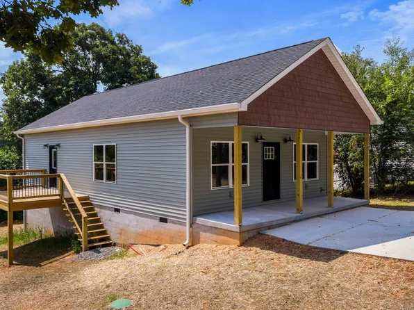 480 Parker Dr NE, Cleveland, TN 37323