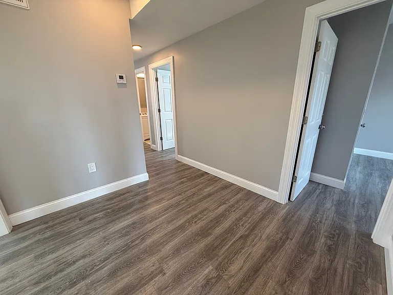 Entry / Foyer