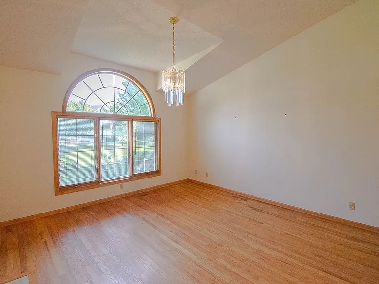 2716 Spyglass Ct NW — Photo 6