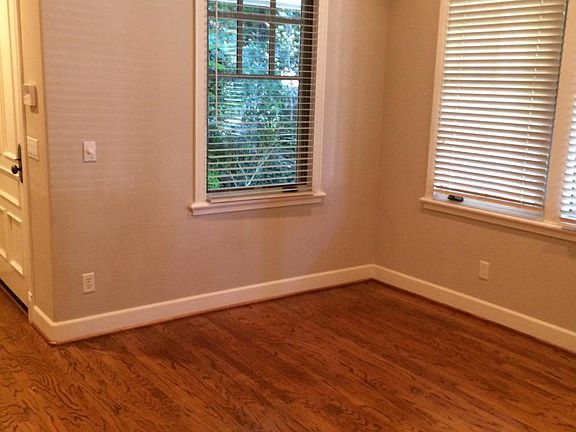 5th image of 130 Boyer Ln