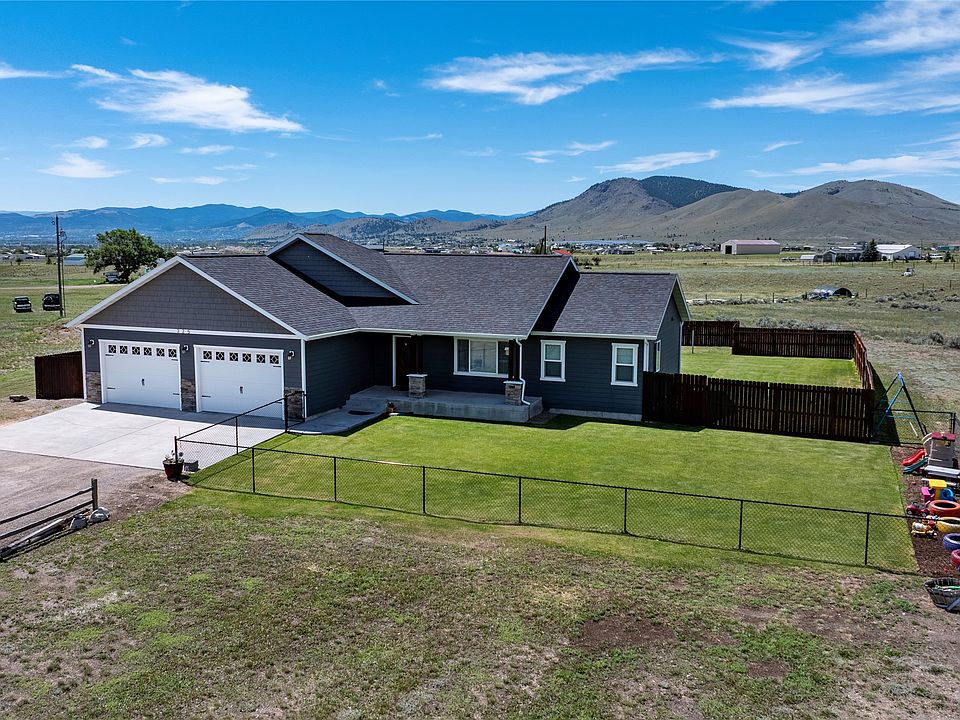 1st image of 325 Darwin Rd
