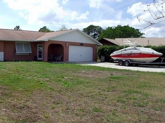 1st image of 1506 Lake Clay Dr