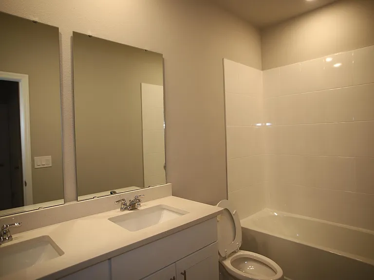 236 S Zuni Rd — Photo 13