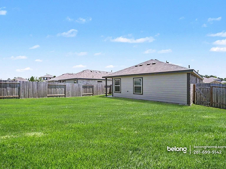 260 Gallant Front Ln — Photo 18