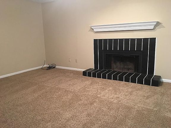 5th image of 613 Baylor Dr