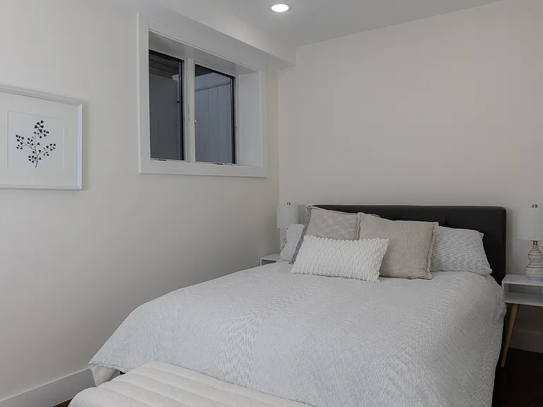39 Boyd Ave #A — Photo 13