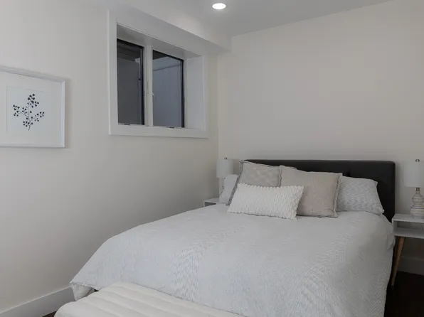 39 Boyd Avenue image 13 of 28