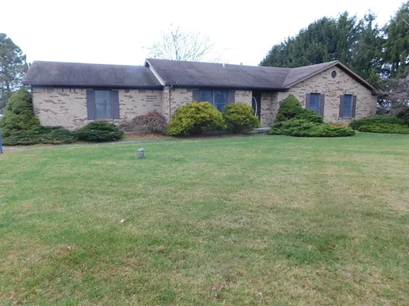 9949 Harriott Rd, Marysville, OH 43040