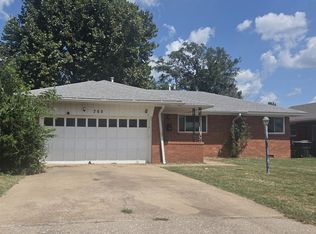 705 E Carroll Ln, Midwest City, OK 73110