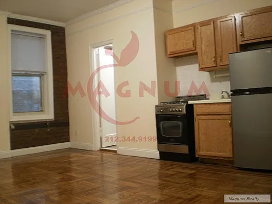 Rented by Magnum Realty Holdings, LLC | media 22