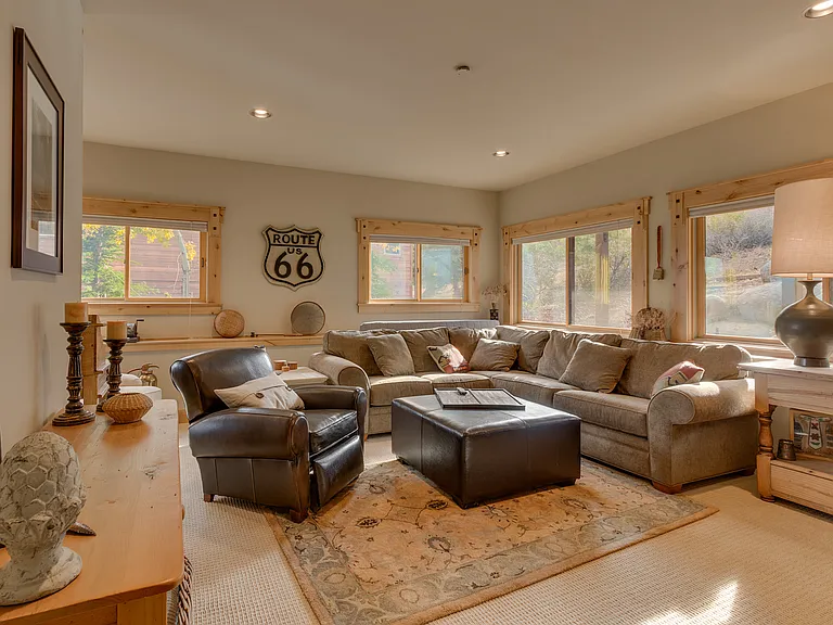 12981 Oberwald Way — Photo 20