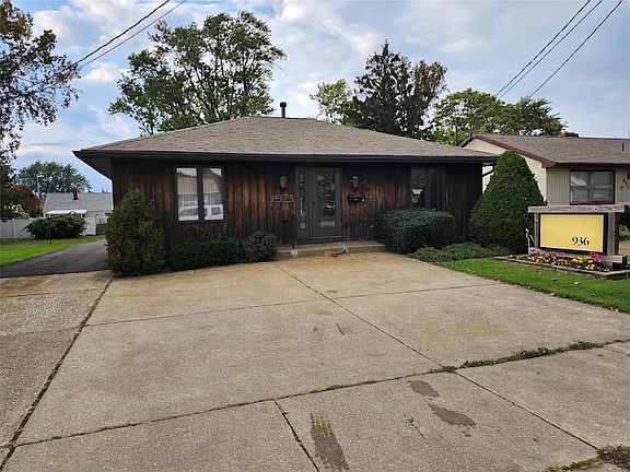 4th image of 936 W 38th St