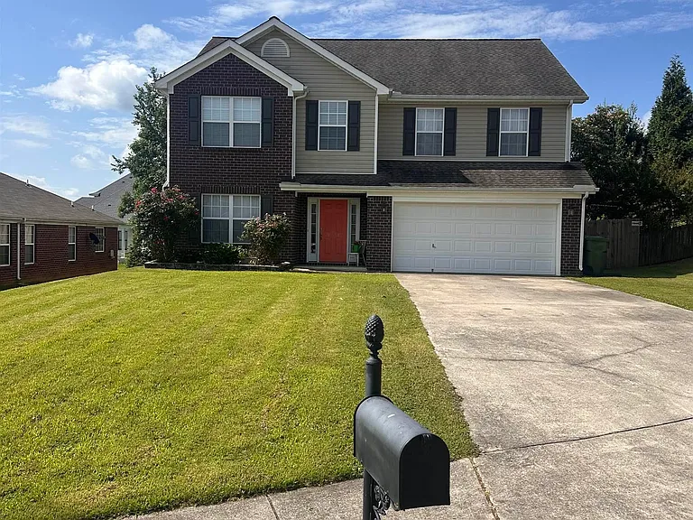 4804 Brownston Ct SE — Photo 2