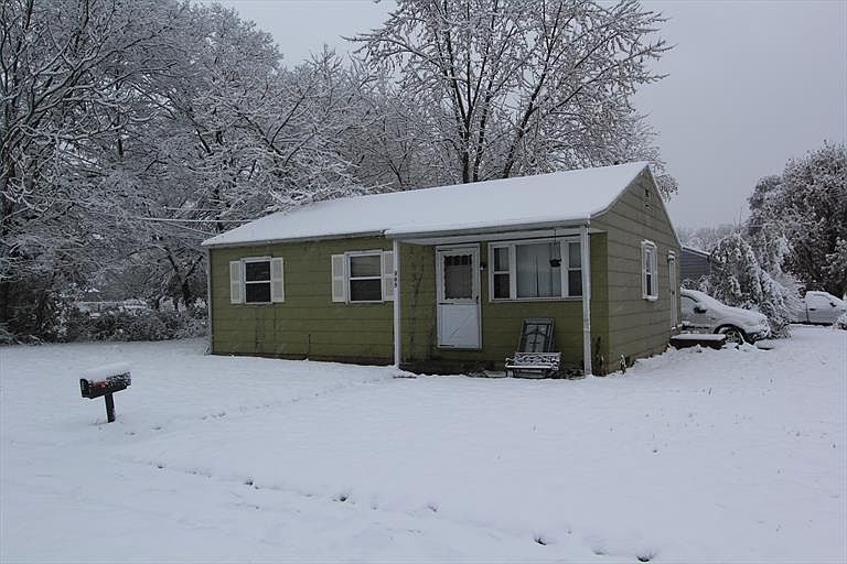 1st image of 365 Knightsbridge Dr