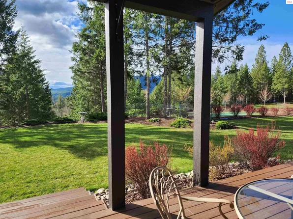 49 Miley Ct, Moyie Springs, ID 83845