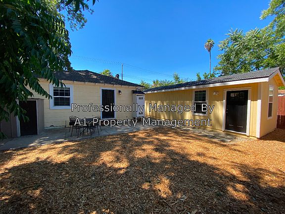 3rd image of 4805 Parker Ave