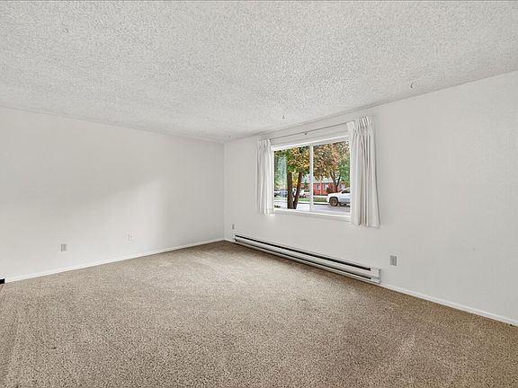 2nd image of 1079-1089 S Leadville Ave #1083