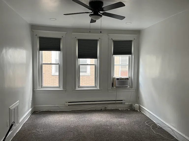 1307 W Roosevelt Blvd #2 — Photo 4