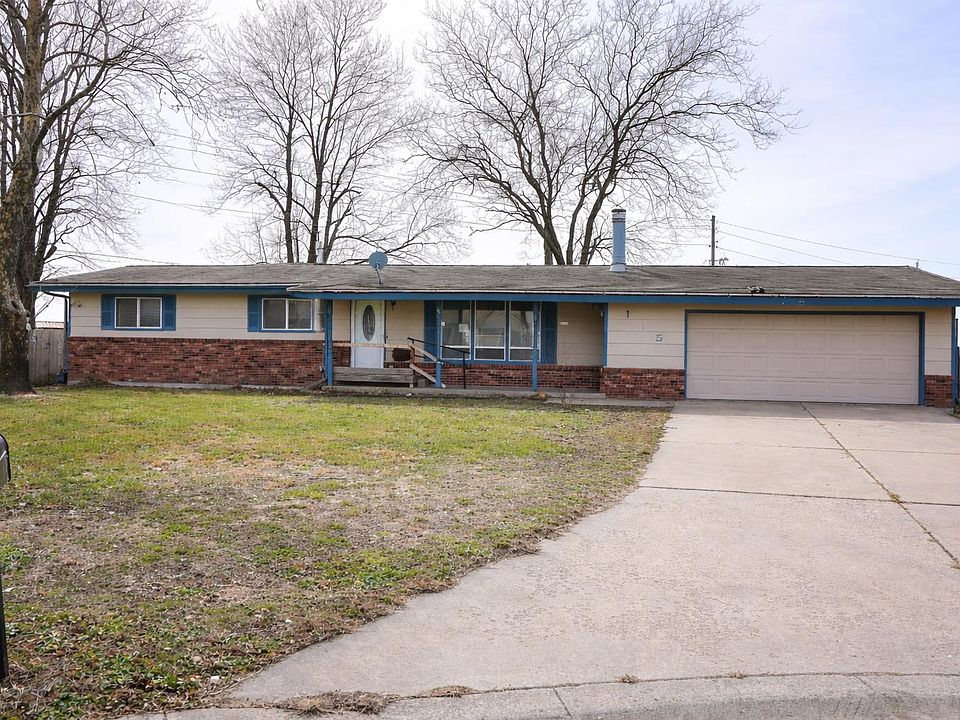 1st image of 115 Windward Ct