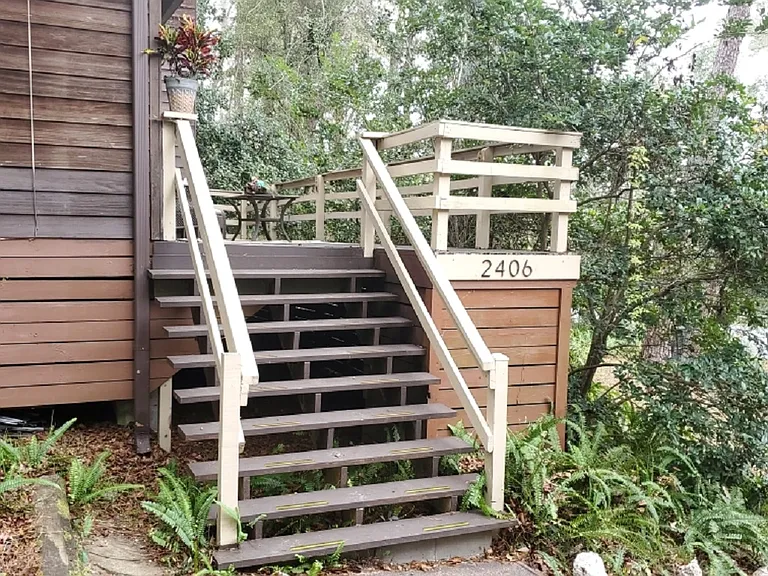 2406 Boone Blvd — Photo 2