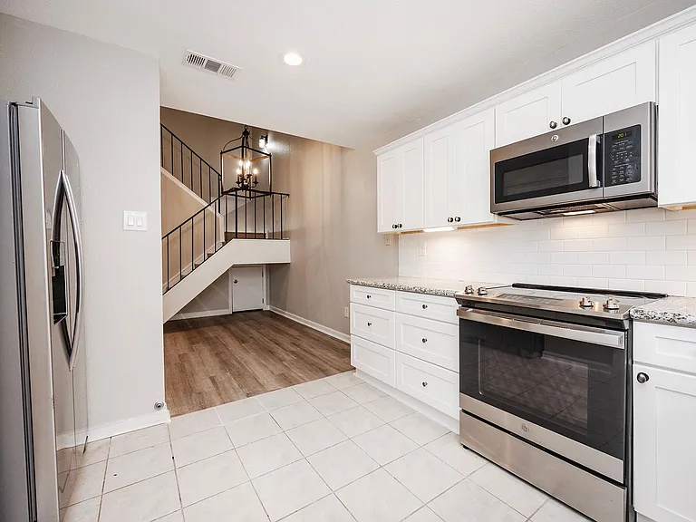 5005 Georgi Ln #174 — Photo 15