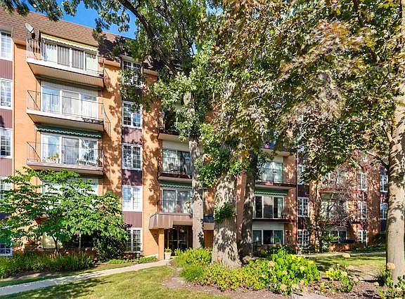 2nd image of 441 N Park Blvd APT 4G