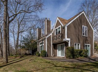 7 Grove Mews, Chappaqua, NY 10514