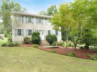 34 Airport Rd, Dudley, MA 01571