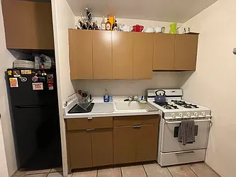 Rented by Mayell LLC