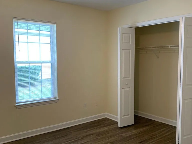 314 Hillsdale Dr — Photo 15