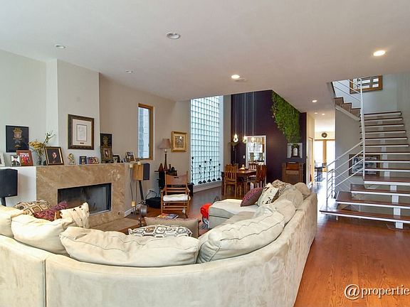 Living Room/Dining Room