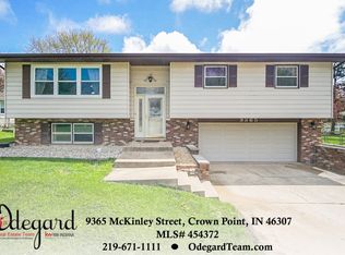 9365 McKinley St, Crown Point, IN 46307