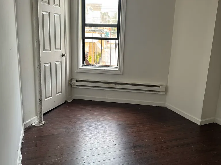 979 McLean Ave #2 — Photo 5