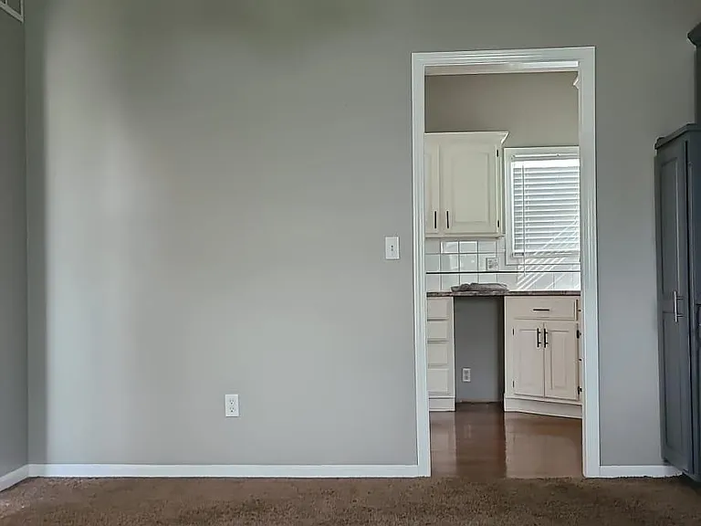 6354 Walker St — Photo 9