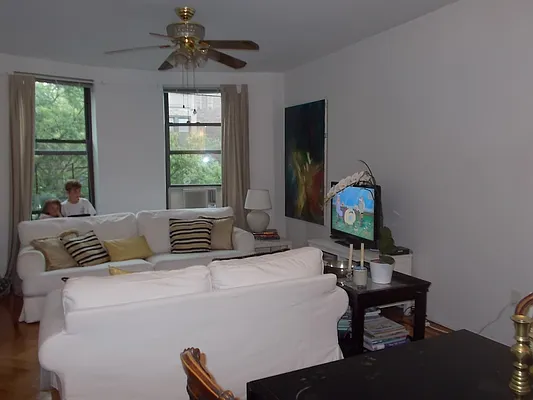 Rented by Farran & Associates | media 17