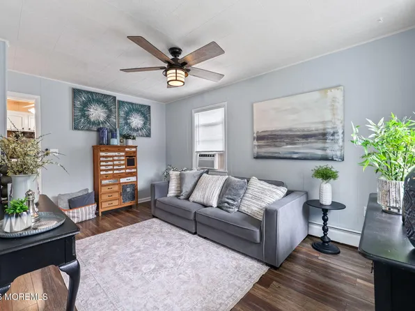13 Sidney Terrace, Hazlet, NJ 07734