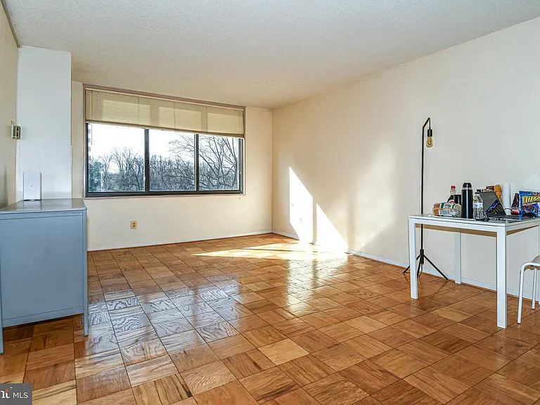 5225 Pooks Hill Rd #803N — Photo 16