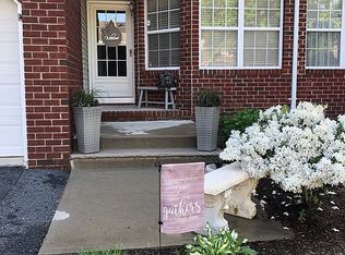 1204 Magnolia Ct, Hackettstown, NJ 07840