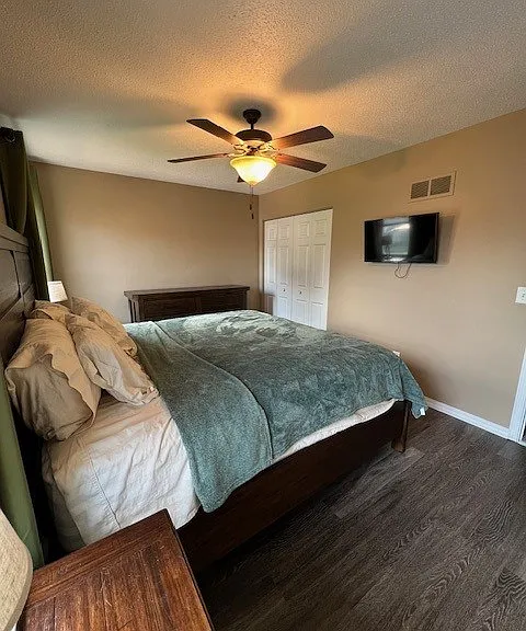 5915 N Linwood Ave — Photo 14