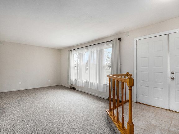 3rd image of 5459 S San Martine St
