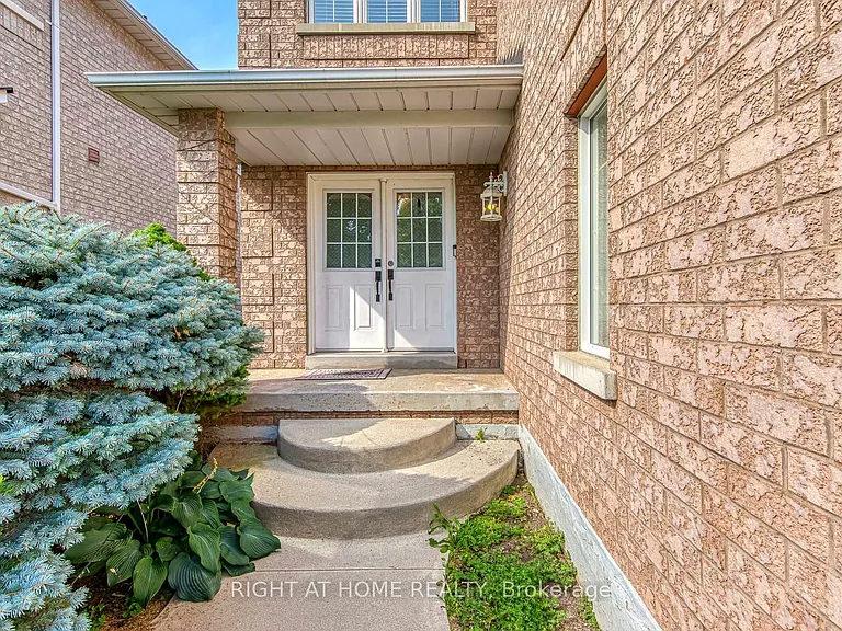 2244 Overfield Rd — Photo 2