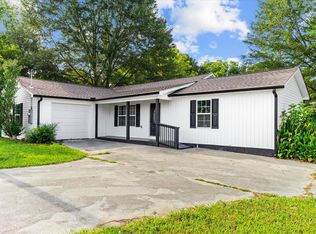 200 Quillian Rd, Dalton, GA 30721